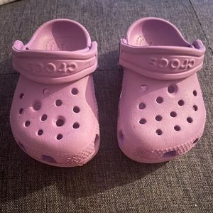 Toddler Classic Clog. Colorway - orchid size C5